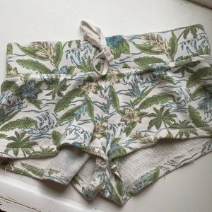 Victoria’s Secret shorts, size small